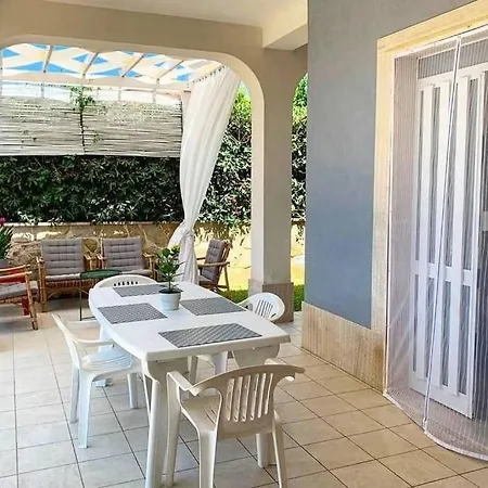 Vila Mediterraneo, Marzamemi